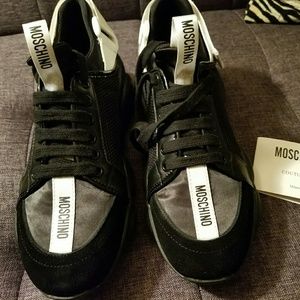 Black Moschino Teddy-Bear Series Sneakers, size 8